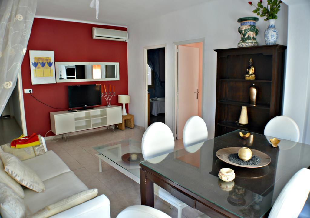 Apartamentos De Las Heras Ibiza by Eksteriør bilde