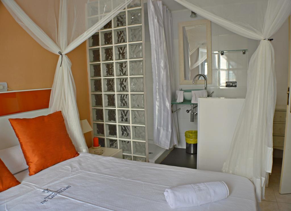 Apartamentos De Las Heras Ibiza by Eksteriør bilde